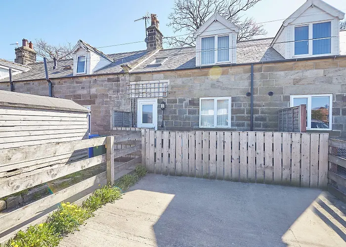 Host & - Robins Den 公寓 惠特比