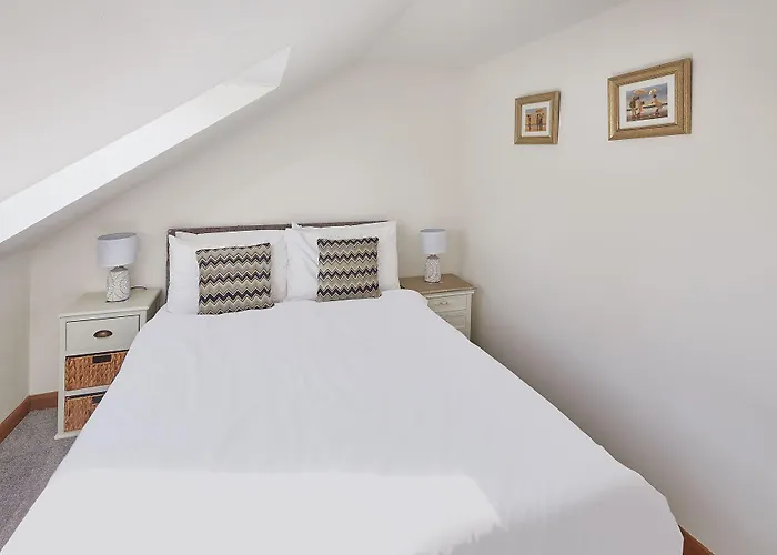 Host & - Robins Den Апартаменты *